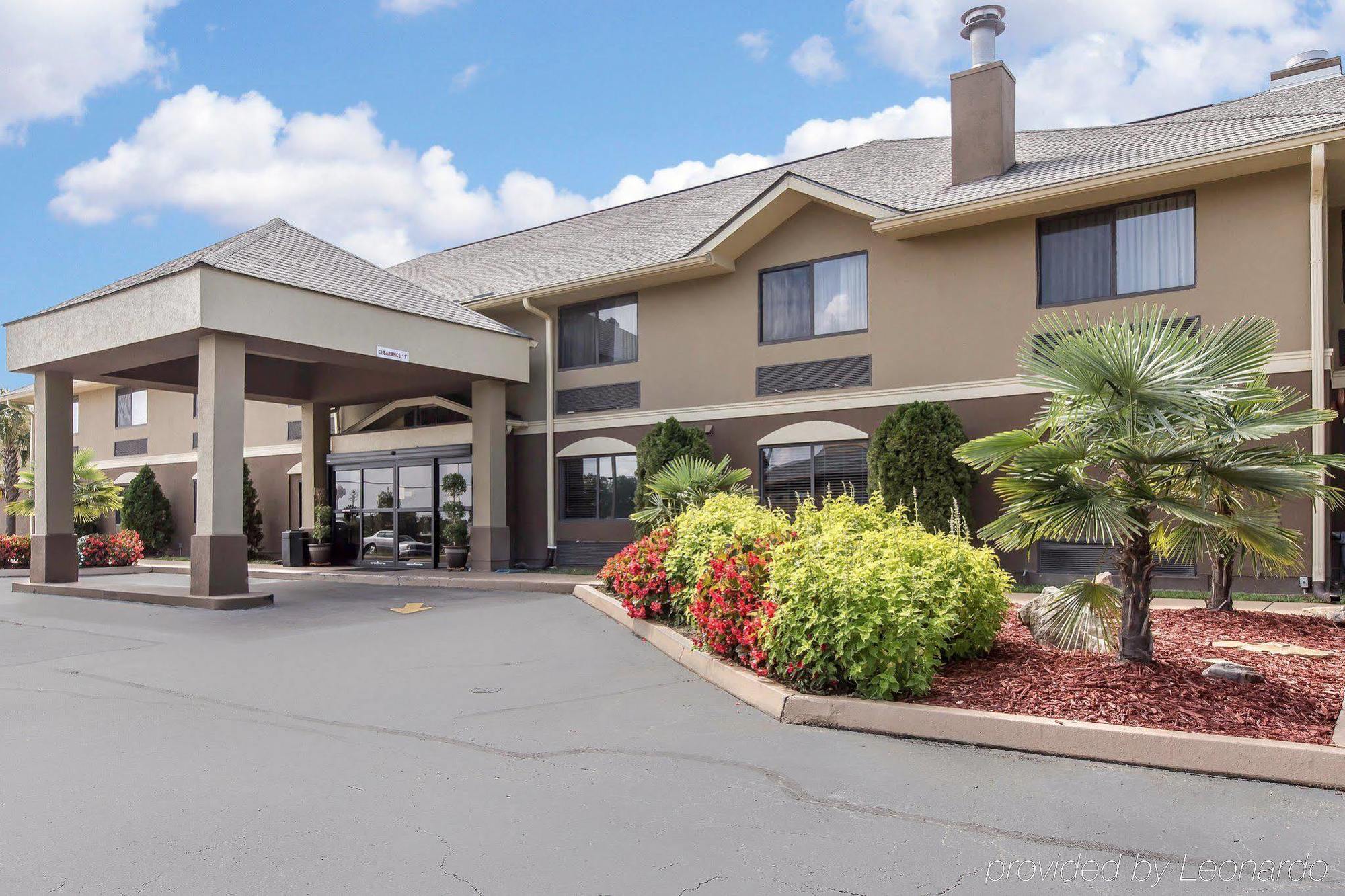 Comfort Inn & Suites - Near Robins Air Force Base Main Gate Warner Robins Esterno foto