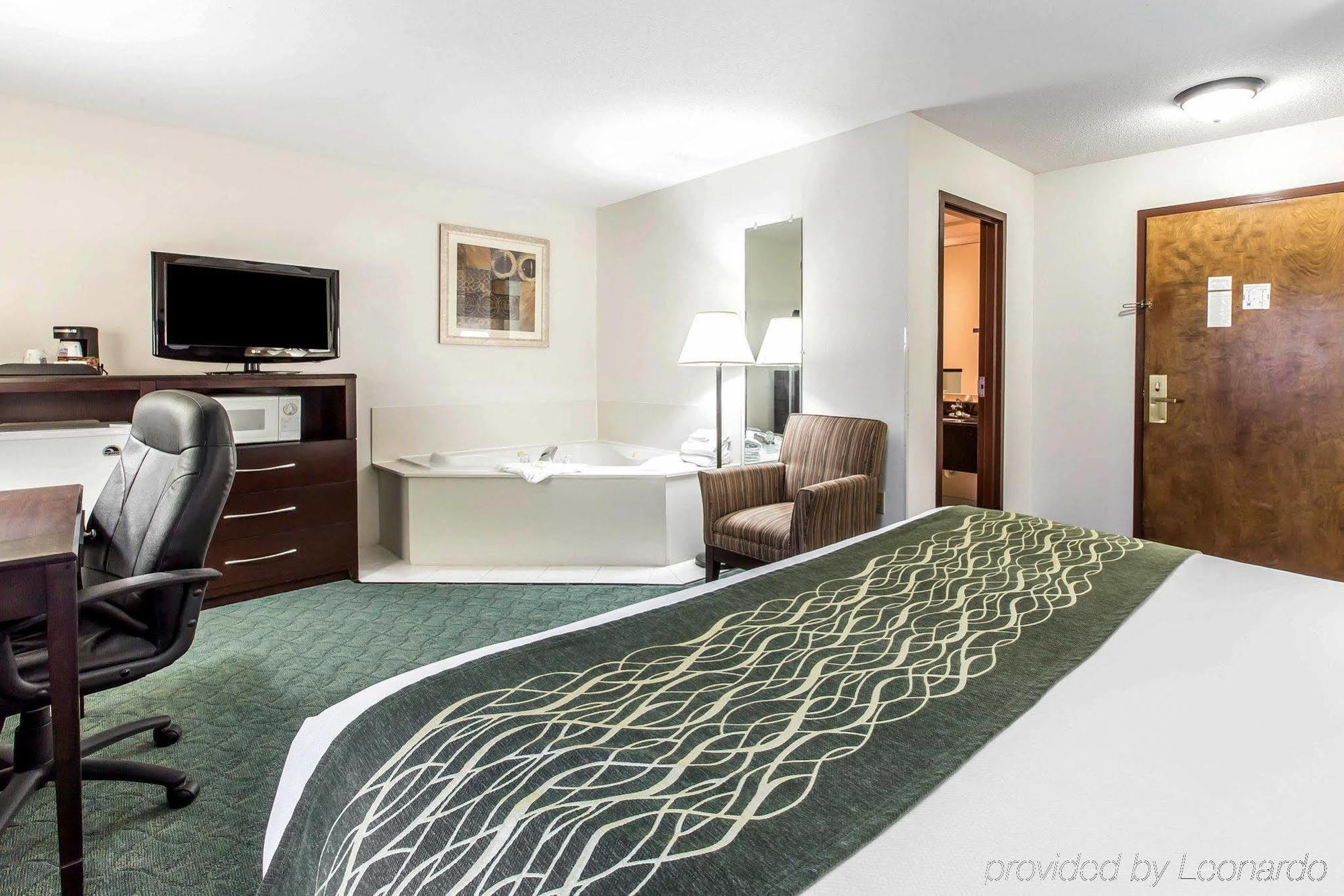 Comfort Inn & Suites - Near Robins Air Force Base Main Gate Warner Robins Esterno foto